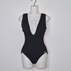 Vince Camuto Plunge Neck Ribbed One piece Swimsuit Sz 6 Neutral Minimalist